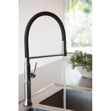 Смеситель кухонный с магнитным держателем и гибким изливом KITCHEN MAGNET 386801MA Смеситель кухонный с магнитным держателем и гибким изливом KITCHEN MAGNET 386801MA