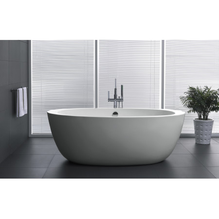 Ванна акриловая отдельностоящая BelBagno BB67-1700 Ванна акриловая отдельностоящая BelBagno BB67-1700